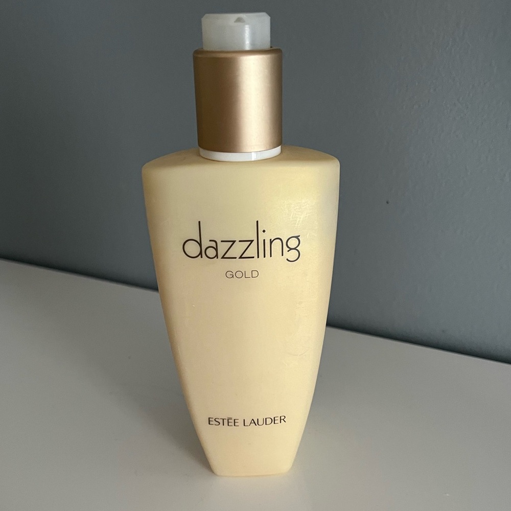 Estée Lauder dazzling gold body lotion